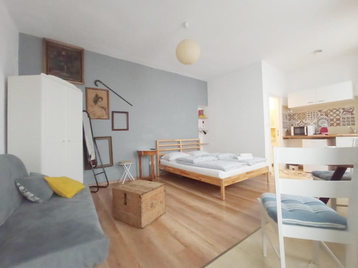 Appartamento Cozy Republicii Braşov Esterno foto