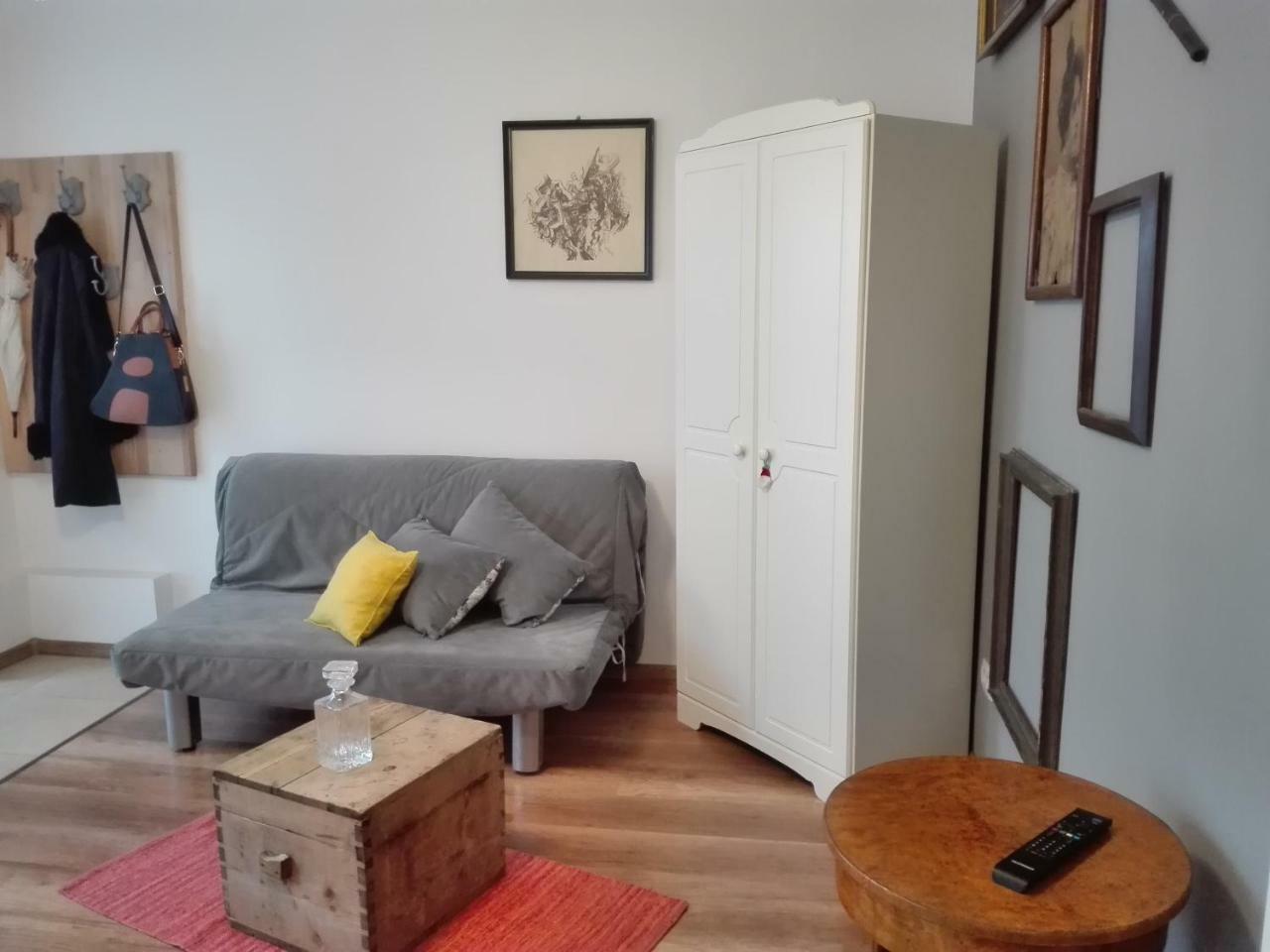 Appartamento Cozy Republicii Braşov Esterno foto