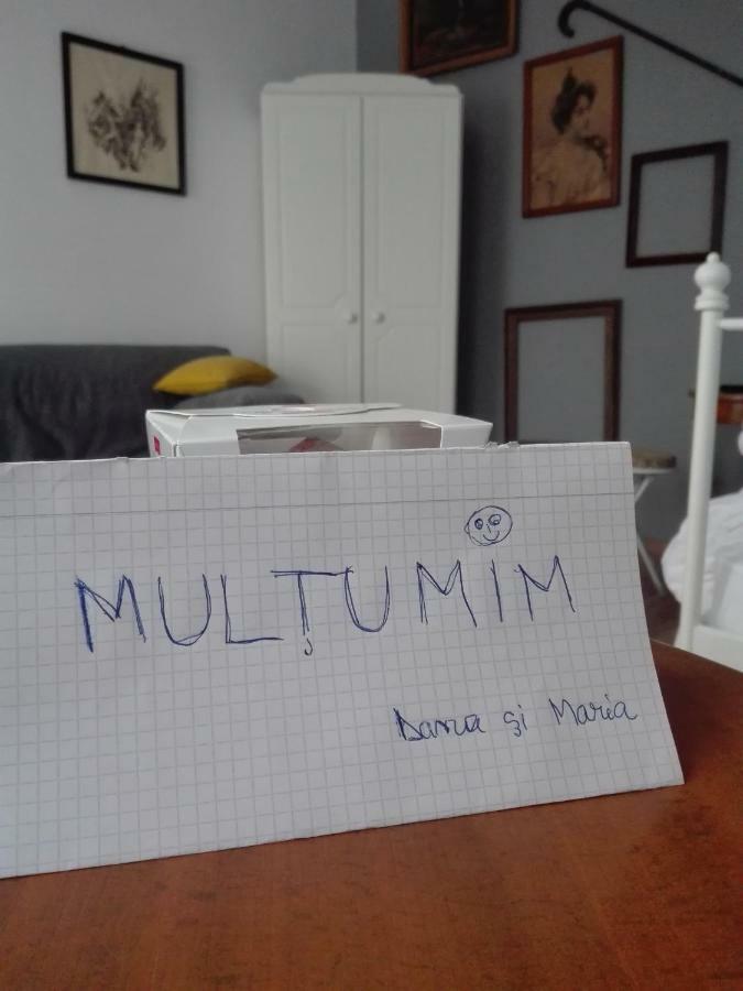 Appartamento Cozy Republicii Braşov Esterno foto